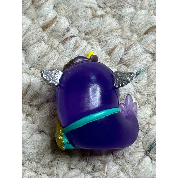 Hatchimals Colleggtibles Figures Lot of 4 Translucent Purple Pink Green Season 4 - Picture 7 of 9